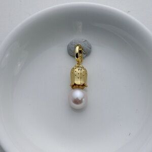 P124 S925 Freshwater Baroque Pearl Lily of the Valley Detachable Pendants